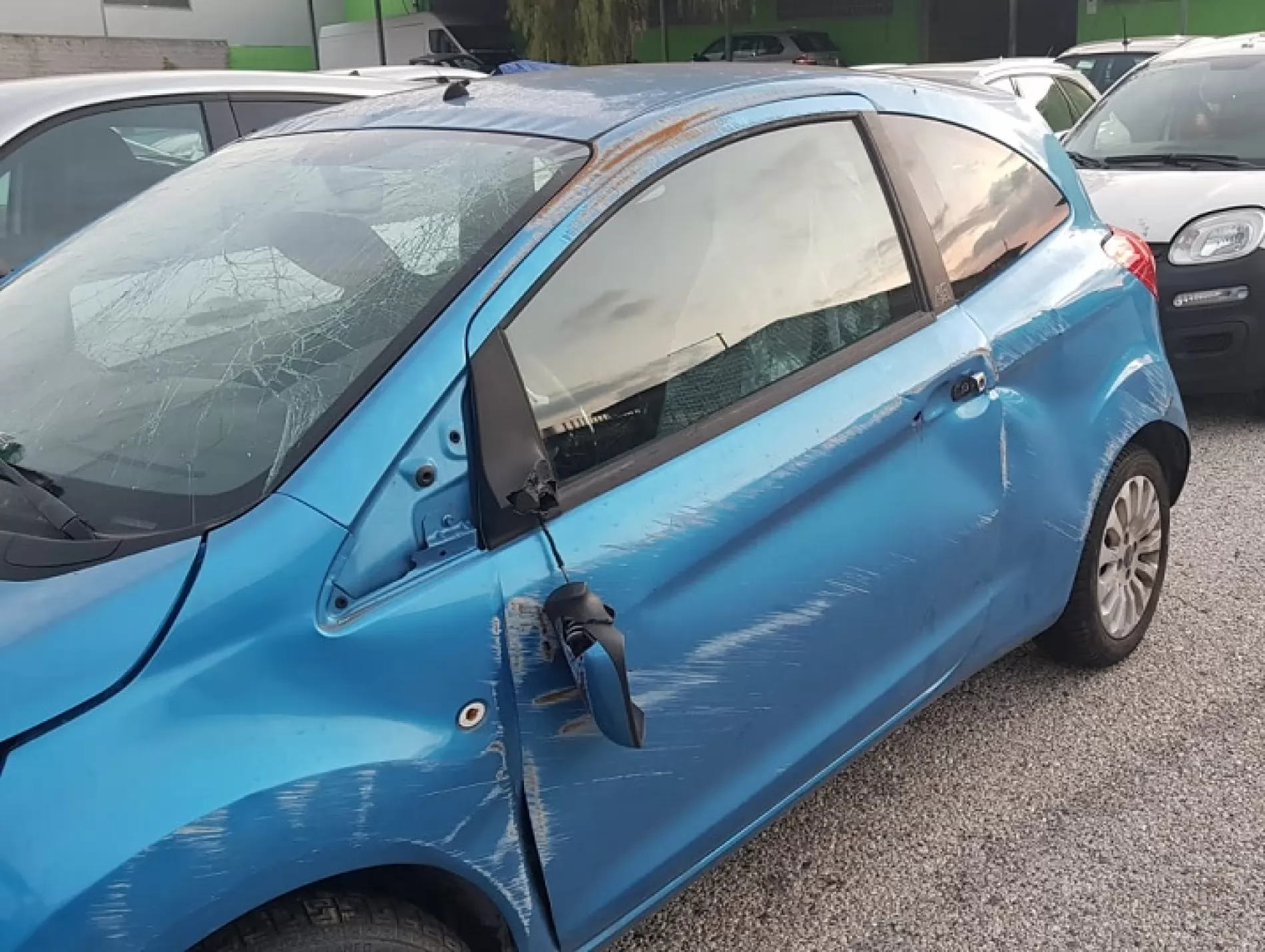 Ford Ka 1.2 benzina 70cv anno 05-2010