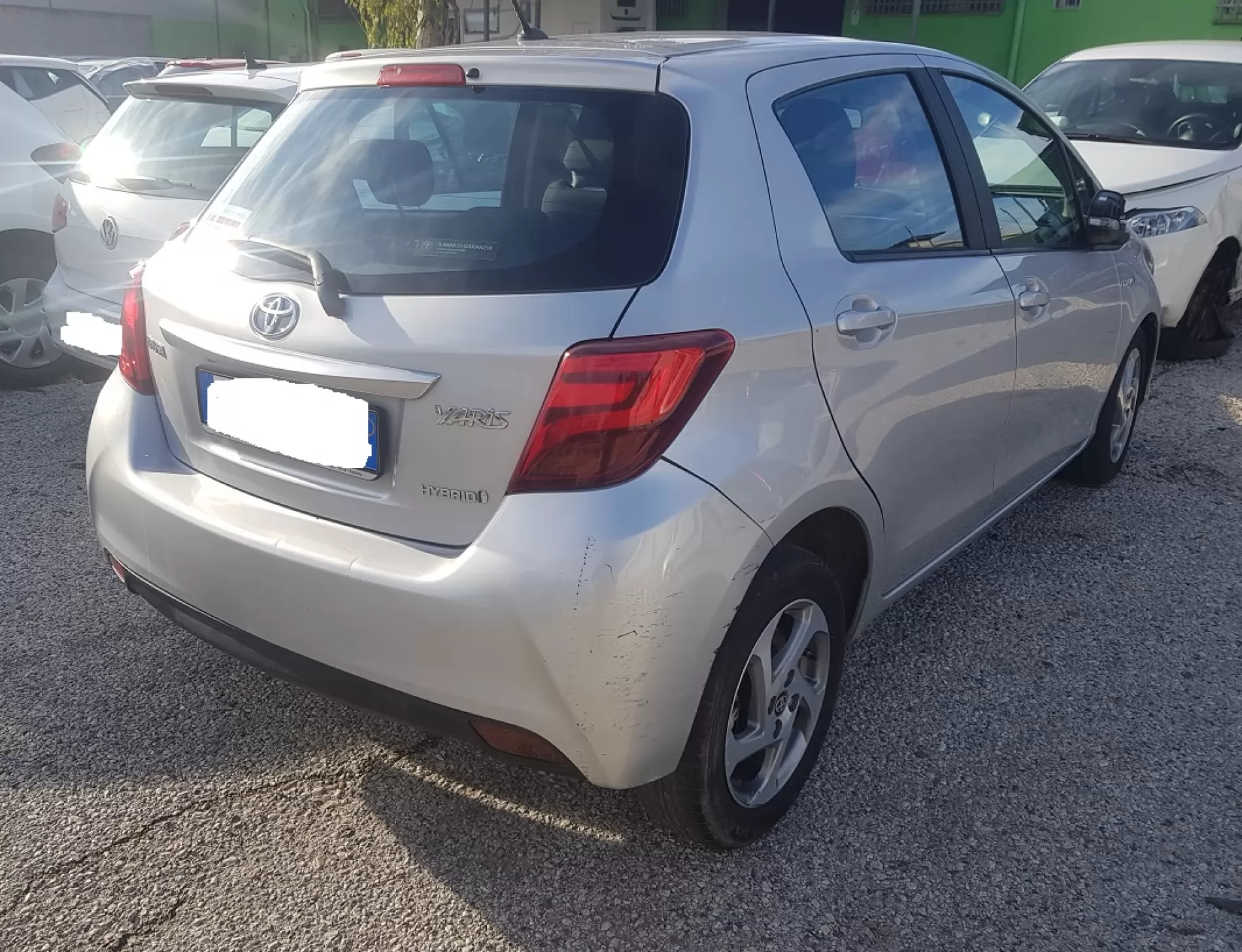 Toyota Yaris 1.5 Hybrid 73cv anno 09-2016