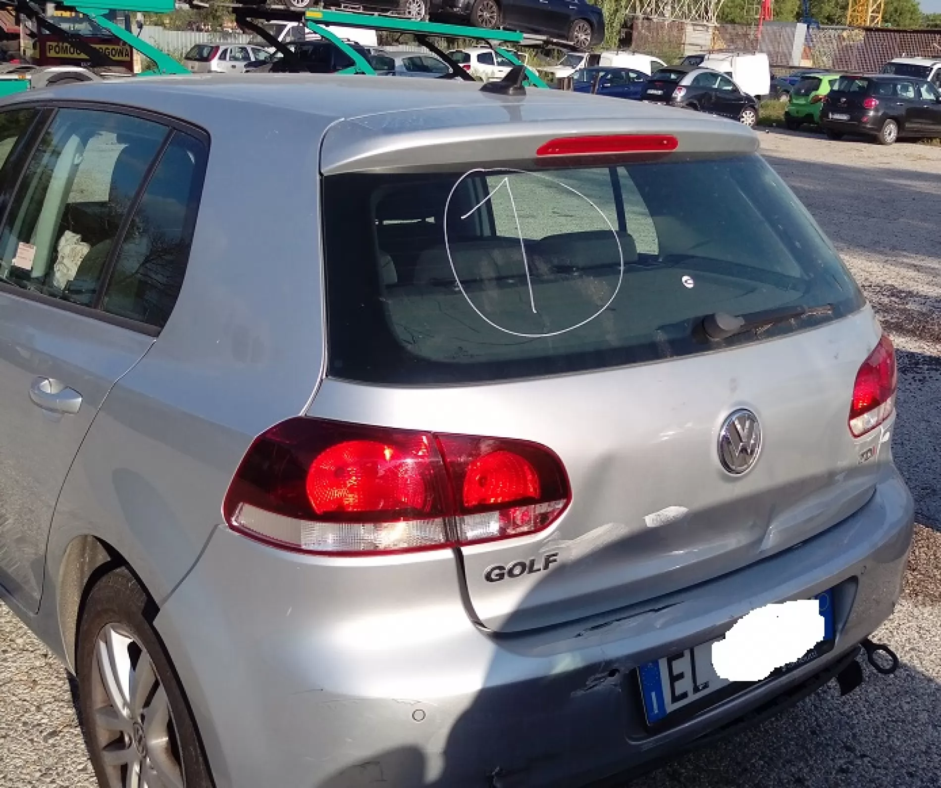 Volkswagen Golf 1.6 tdi 105cv anno 04-2012